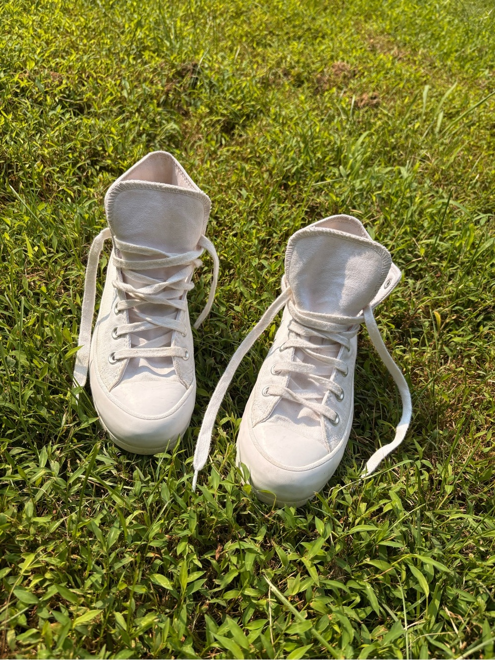 Converse Chuck Taylor All Star Lugged High Top White Platform Sneakers - Picture 3 of 8